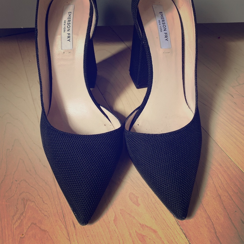 Emerson Fry black pumps